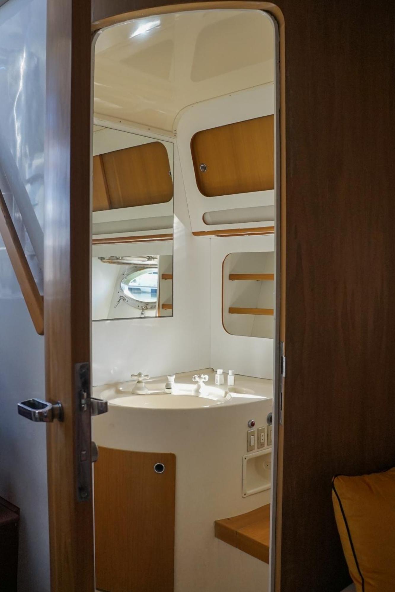 Bateau Cocoon En Amoureux Μπορντό Εξωτερικό φωτογραφία